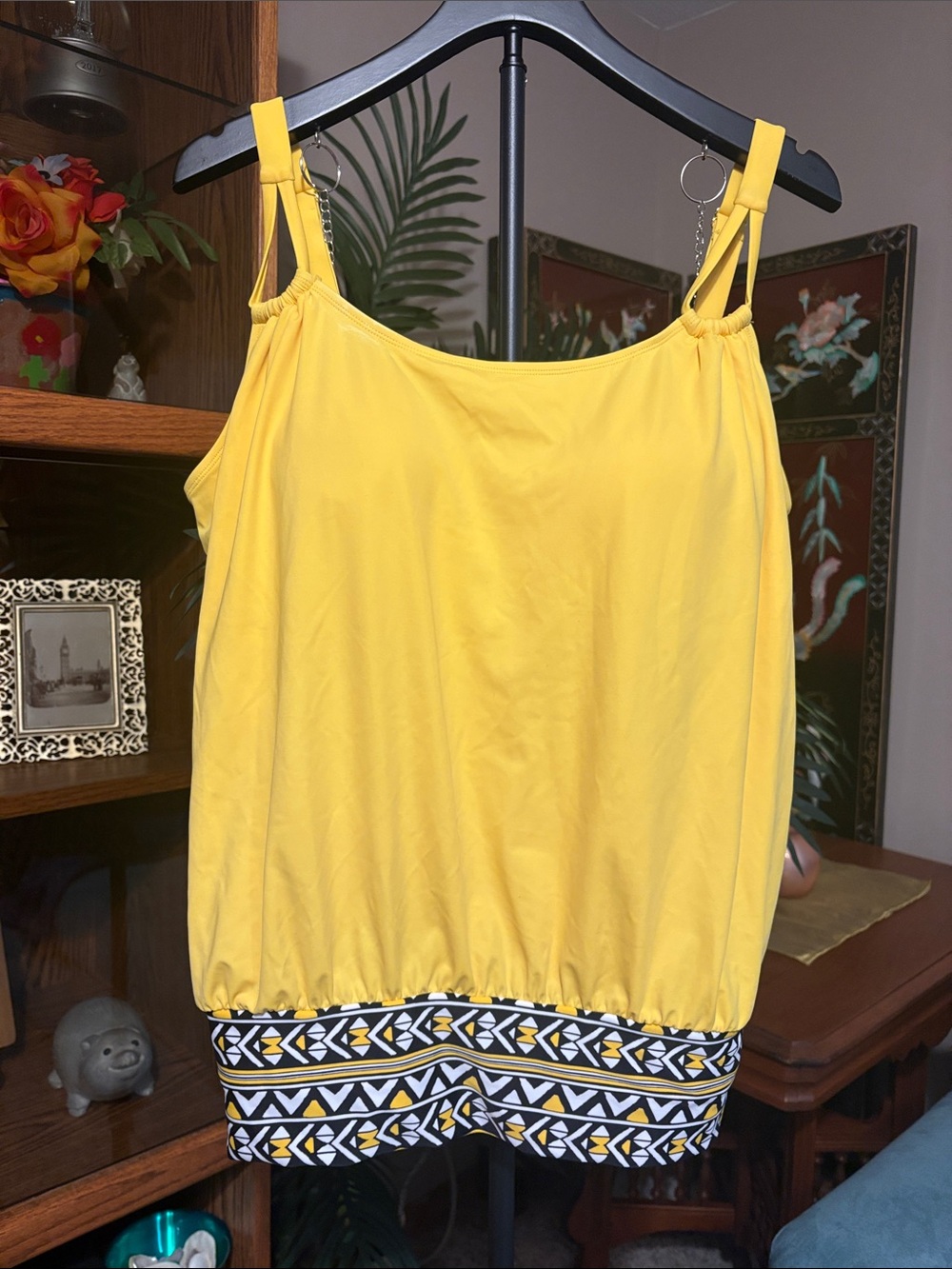Women’s Swimsuit Top